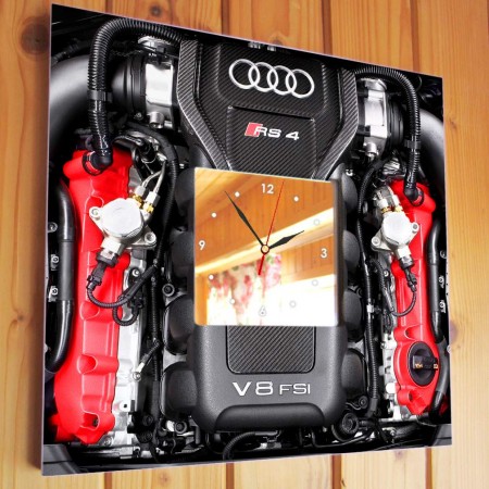 Часы для дома Audi RS
